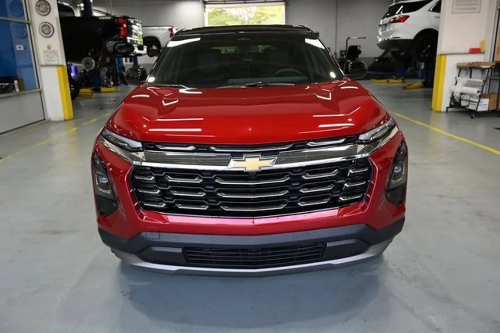 2026 Chevrolet Equinox photo 1