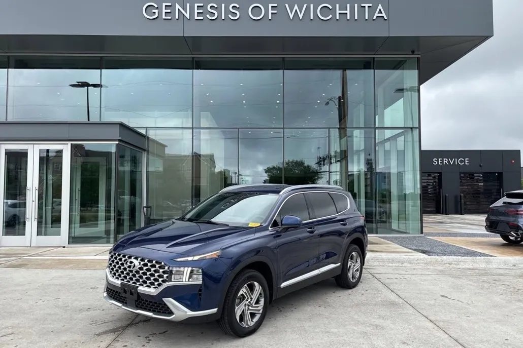 2022 Hyundai Santa Fe SEL photo 1