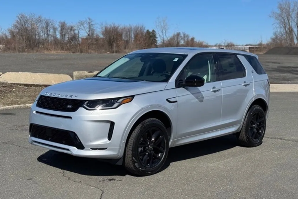 2025 Land Rover Discovery Sport S photo 1