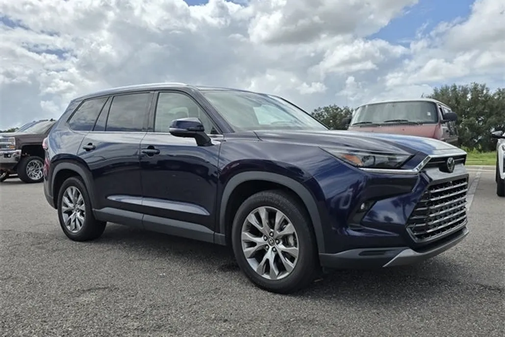 2024 Toyota RAV4 Hybrid Base photo 1