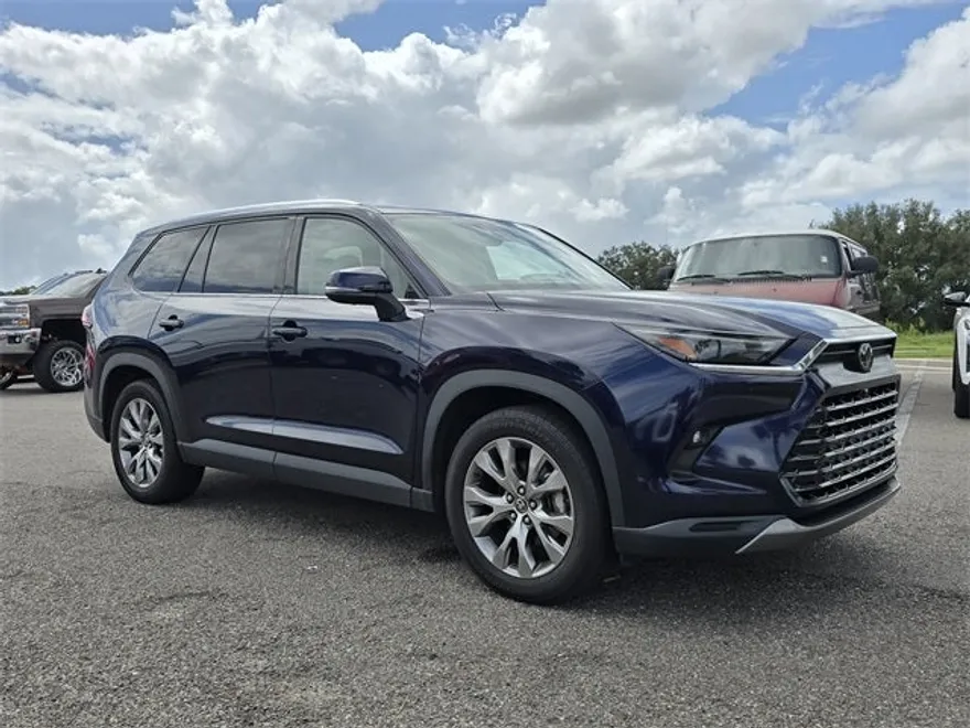 2024 Toyota RAV4 Hybrid Base photo 1