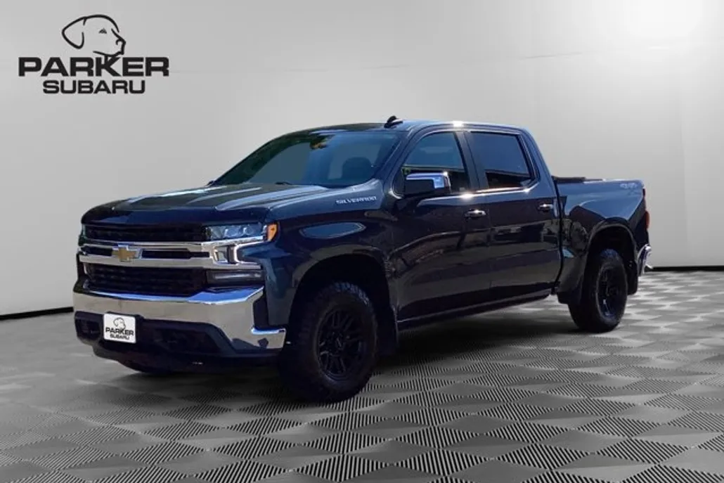 2021 Chevrolet Silverado 1500 LT photo 1