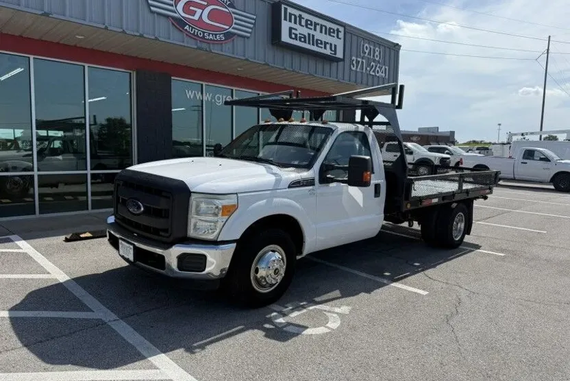 2014 Ford F-350 XL photo 1