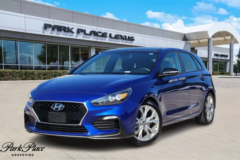 2019 Hyundai Elantra GT N Line photo 1