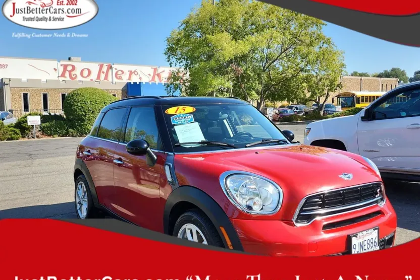 2015 Mini Countryman S photo 1