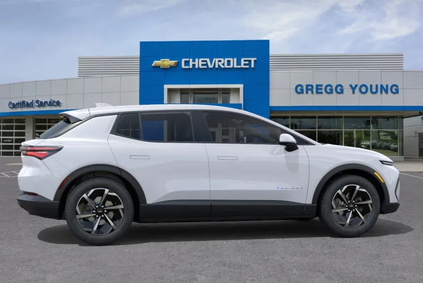 2026 Chevrolet Equinox EV 1LT photo 1
