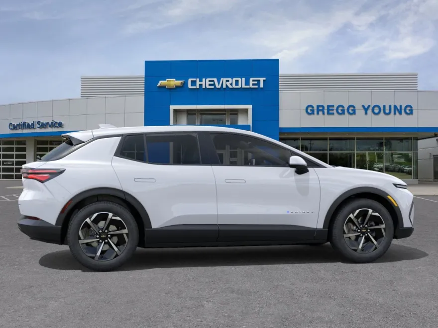 2026 Chevrolet Equinox EV 1LT photo 1