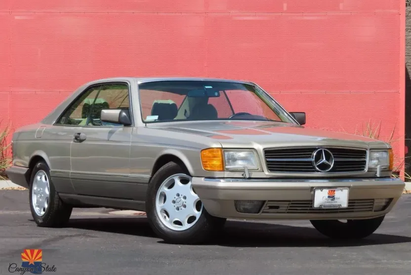 1991 Mercedes Benz 560 photo 1