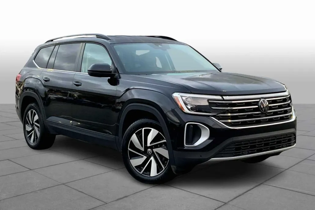 2024 Volkswagen Atlas SE Technology photo 1