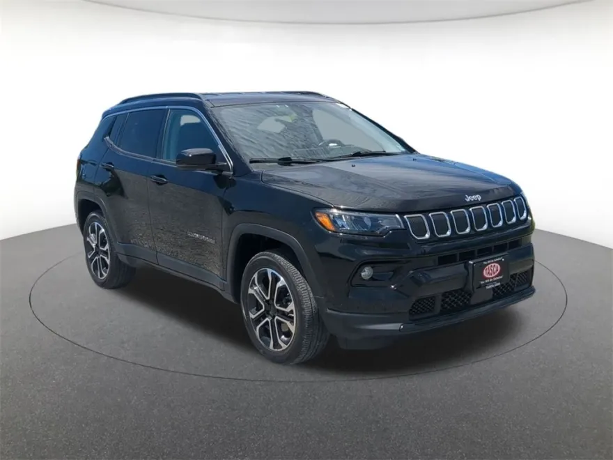 2022 Jeep Compass Limited photo 1