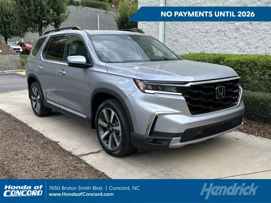 2025 Honda Pilot Touring photo 1