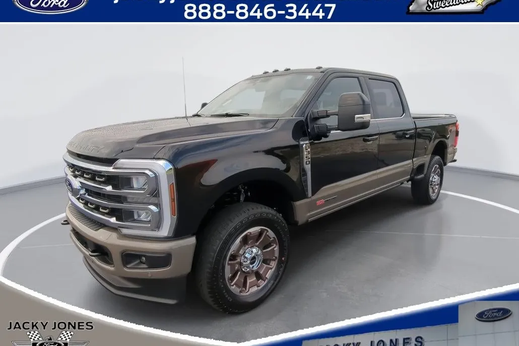 2026 Ford F-350 King Ranch photo 1