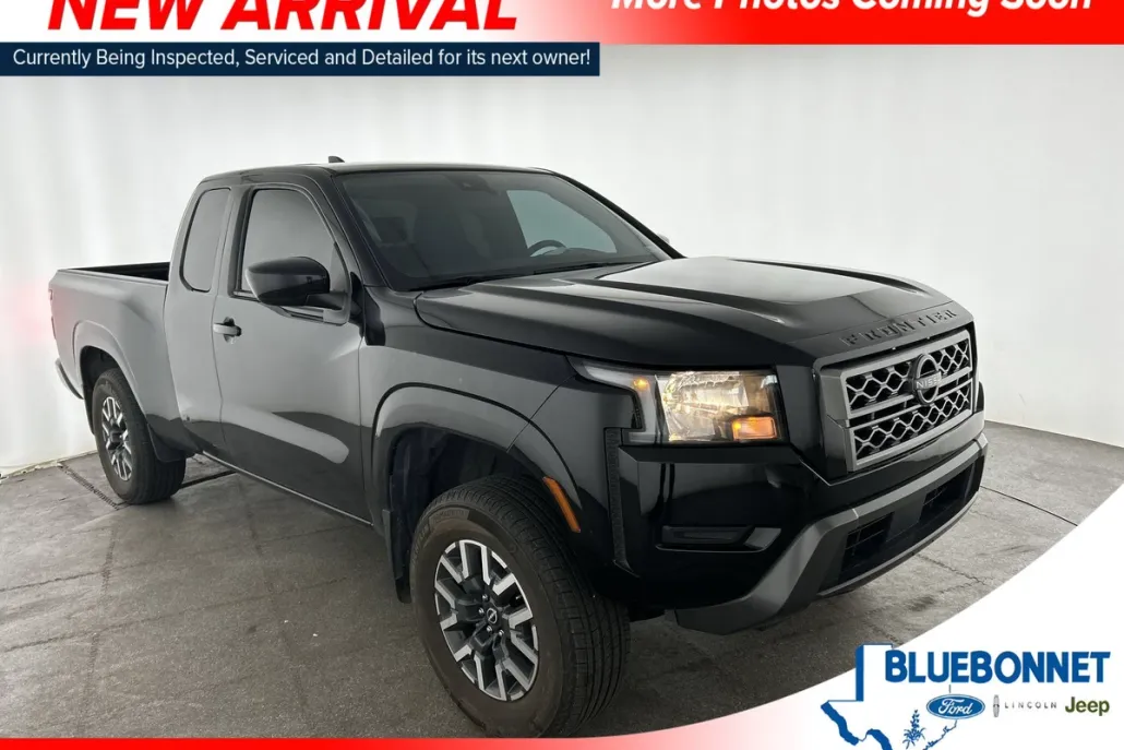 2022 Nissan Frontier King Cab SV photo 1