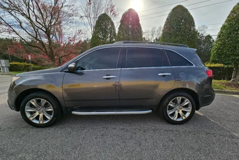 2011 Acura MDX SH-AWD Advance photo 1