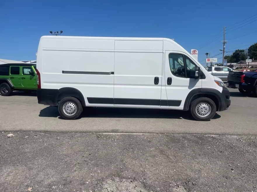2025 Ram ProMaster 2500 photo 1