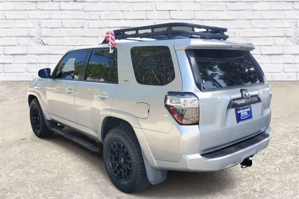 2018 Toyota 4Runner Limited SR5 Premium photo 1