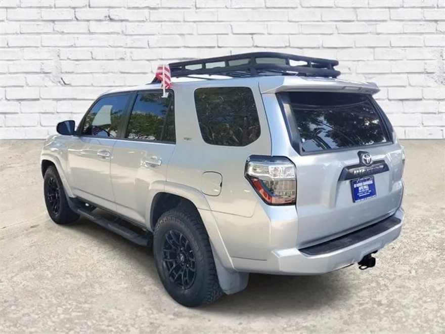 2018 Toyota 4Runner Limited SR5 Premium photo 1