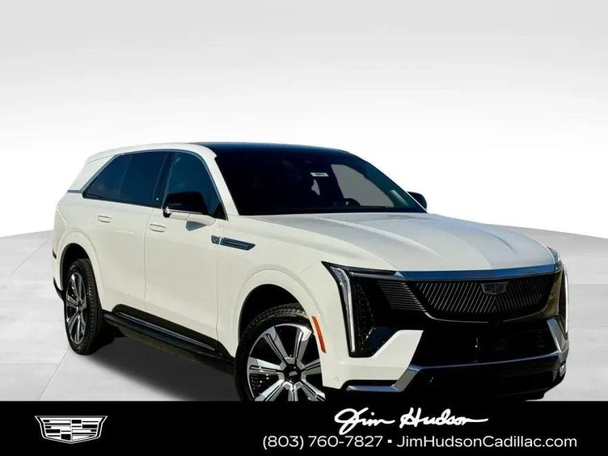 2025 Cadillac Escalade IQ Luxury photo 1