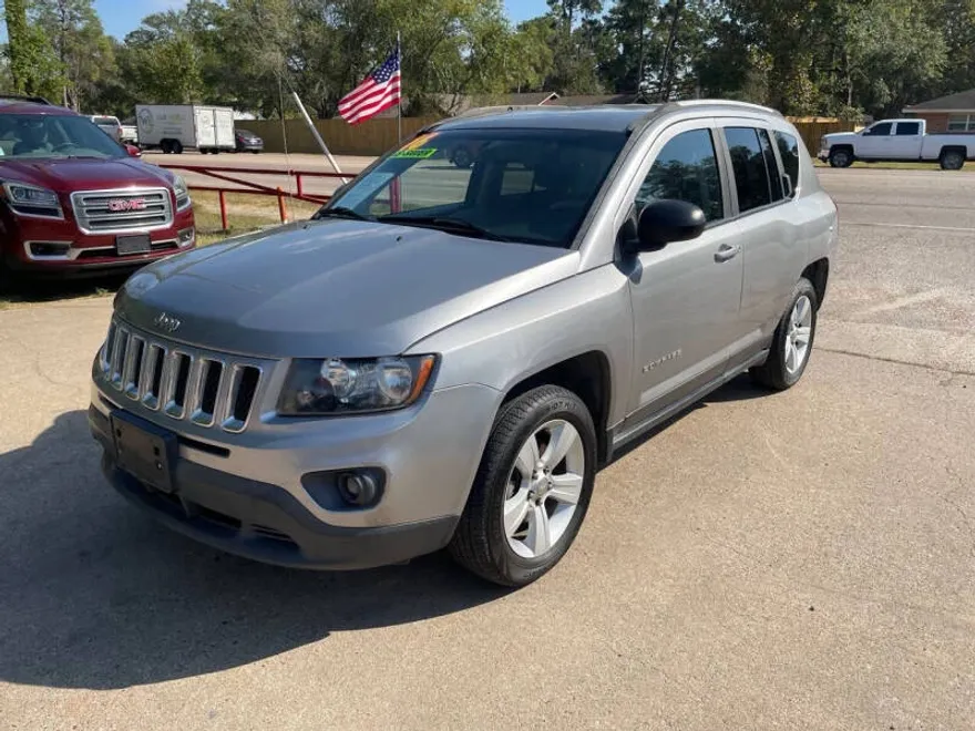 2016 Jeep Compass Sport photo 1