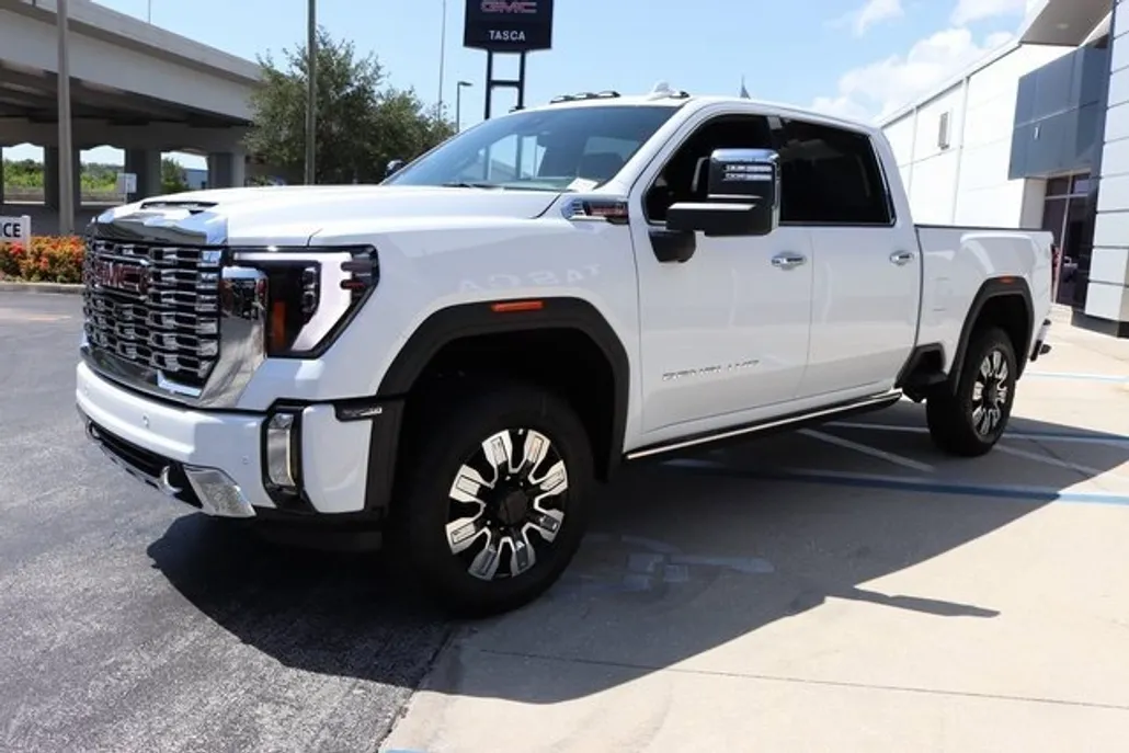 2025 Gmc Sierra 2500 HD Denali photo 1