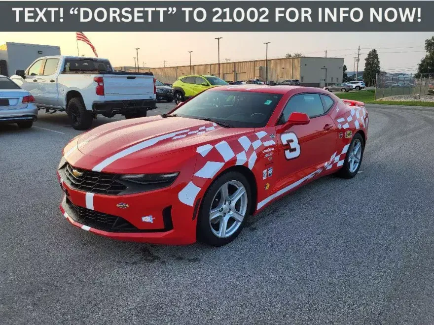 2020 Chevrolet Camaro 1LT photo 1