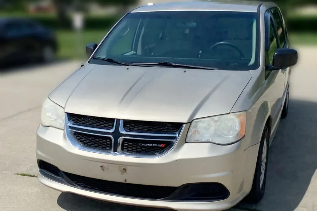 2012 Dodge Grand Caravan SE photo 1