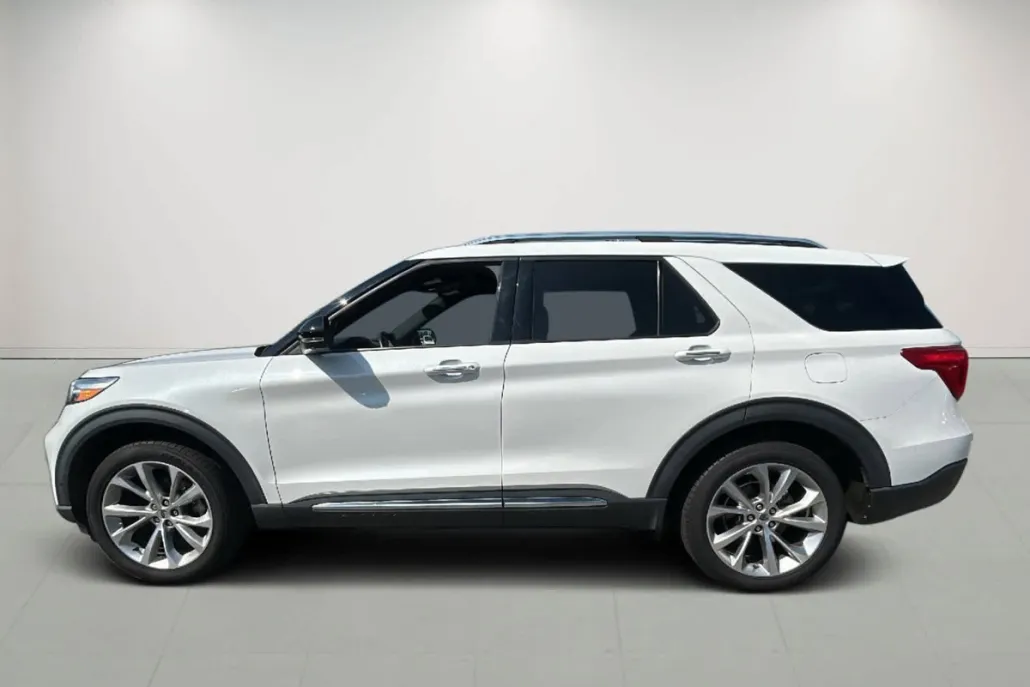 2021 Ford Explorer Platinum photo 1