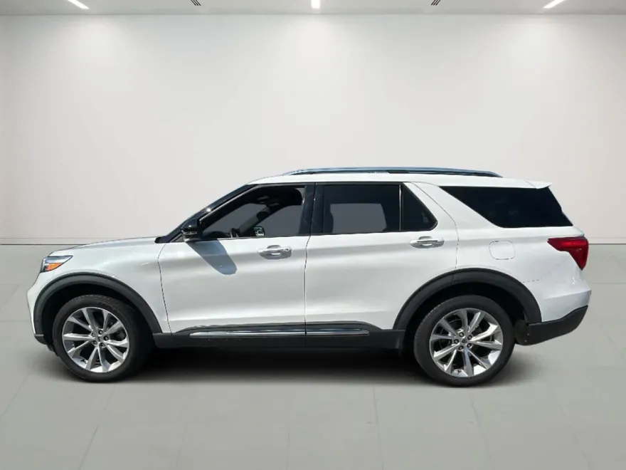 2021 Ford Explorer Platinum photo 1