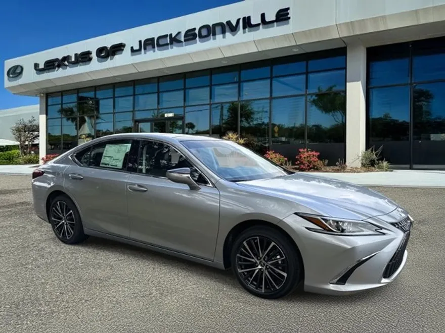 2025 Lexus ES 350 photo 1