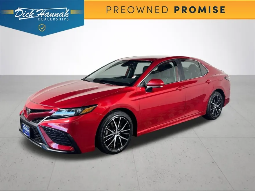 2024 Toyota Camry SE photo 1