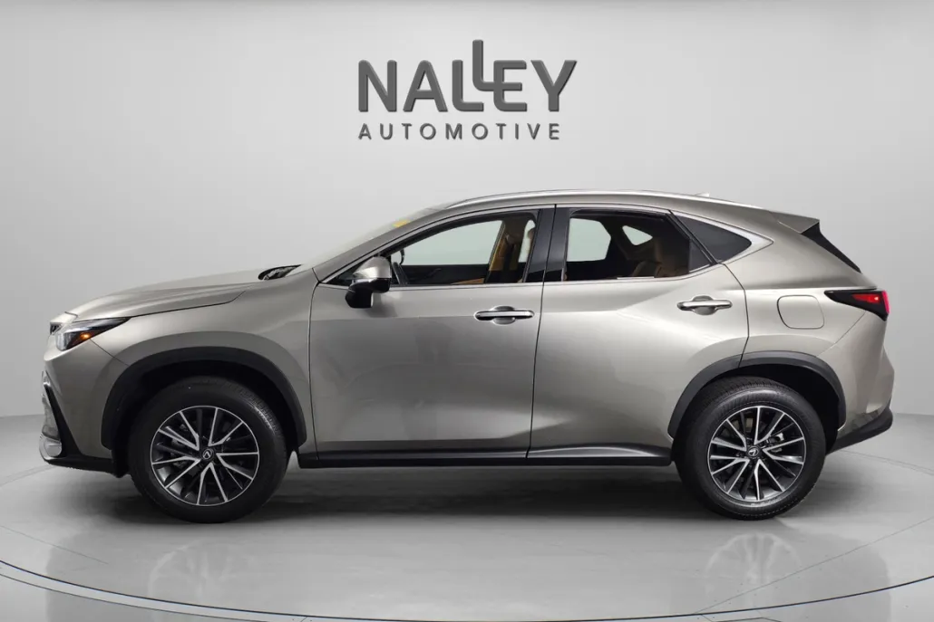 2025 Lexus NX 250 Premium photo 1
