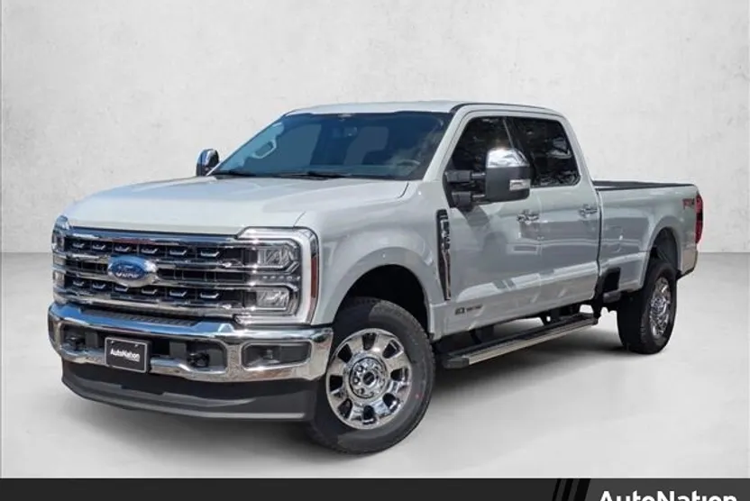 2026 Ford F-350 Lariat photo 1