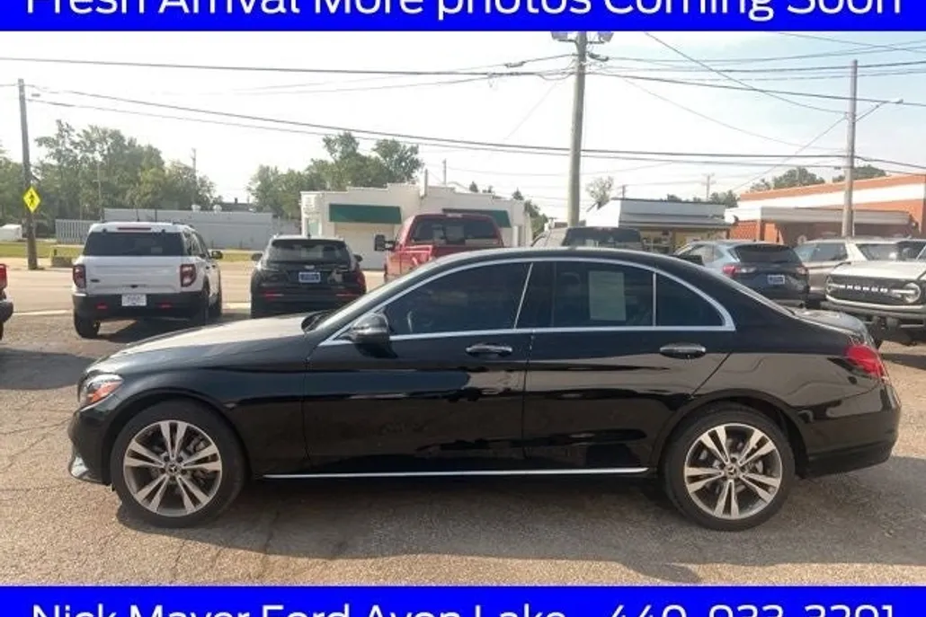 2021 Mercedes Benz C 300 photo 1