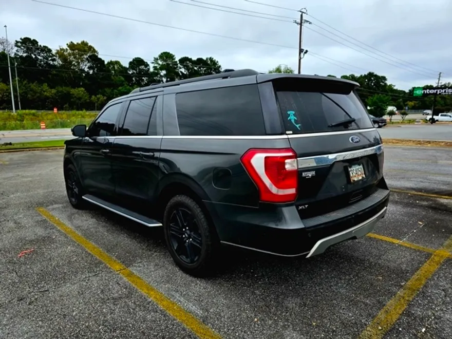 2021 Ford Expedition MAX XLT photo 1