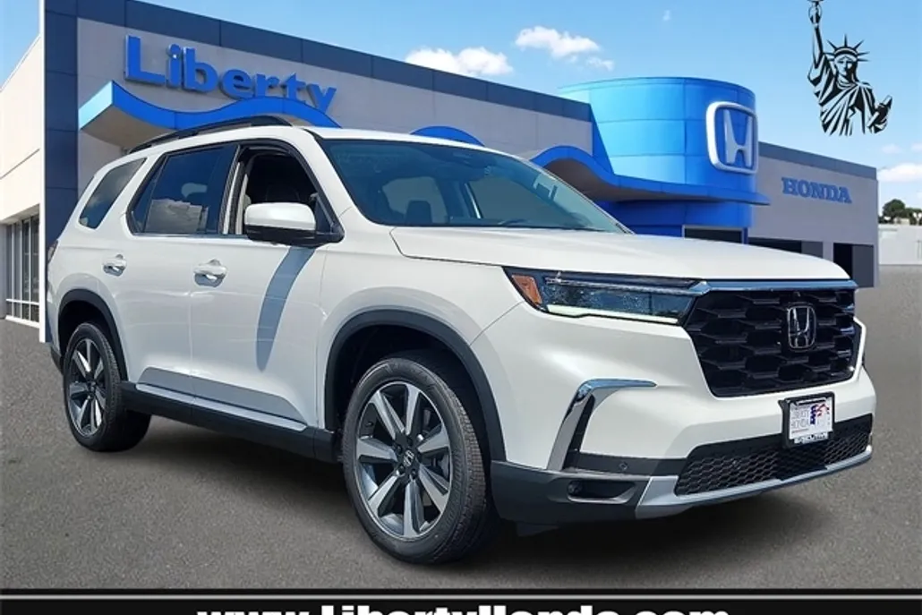 2025 Honda Pilot Elite photo 1
