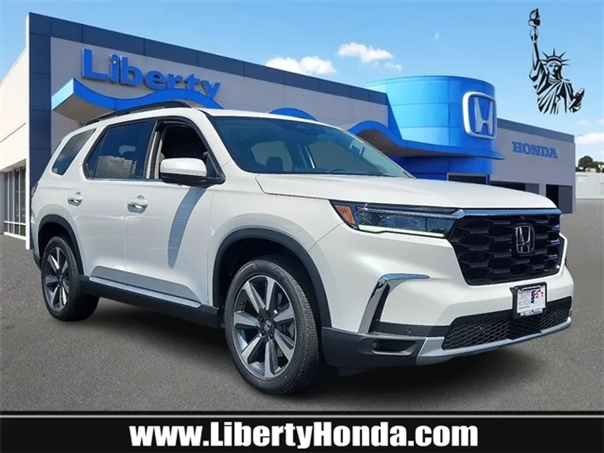 2025 Honda Pilot Elite photo 1