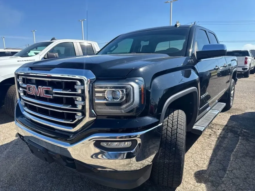 2016 Gmc Sierra 1500 SLT photo 1