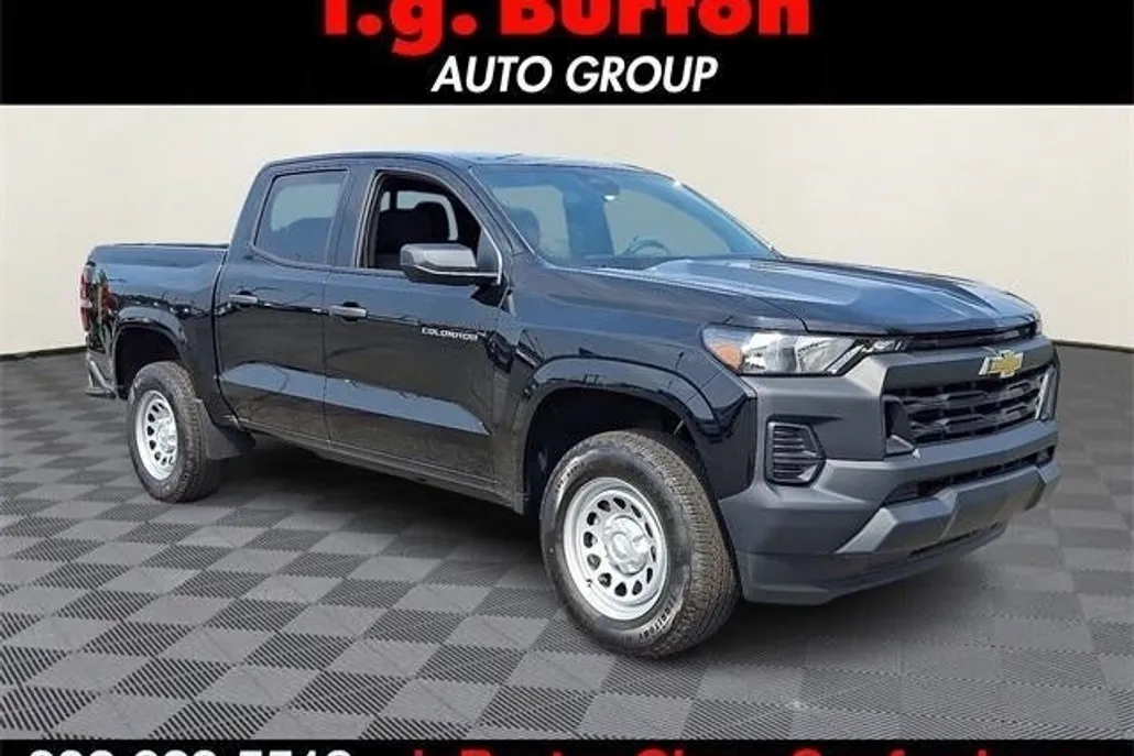 2025 Chevrolet Colorado LT photo 1