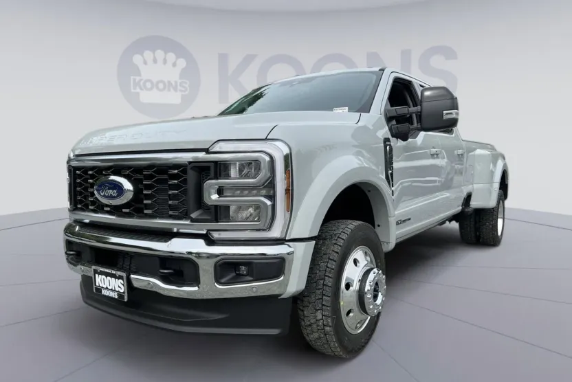 2026 Ford F-450 photo 1