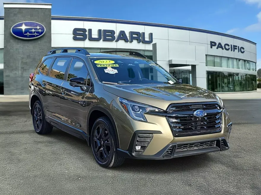 2023 Subaru Ascent Onyx Edition photo 1