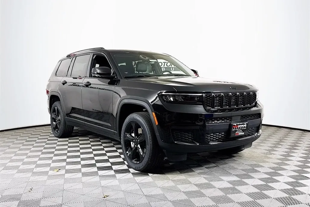 2025 Jeep Grand Cherokee Altitude X photo 1