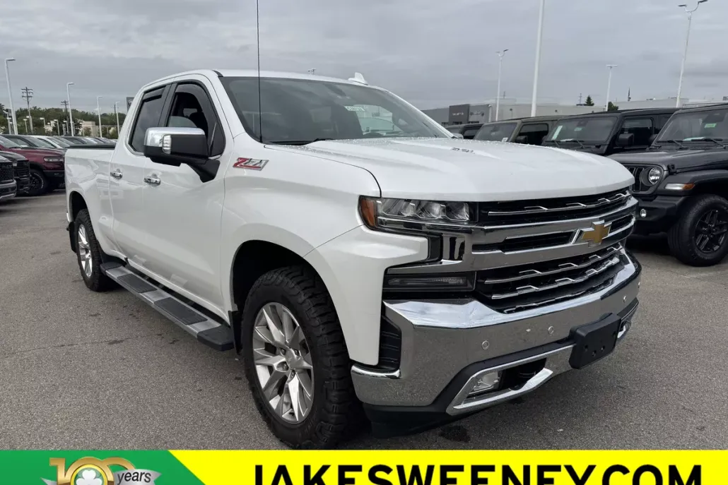 2019 Chevrolet Silverado 1500 LTZ photo 1