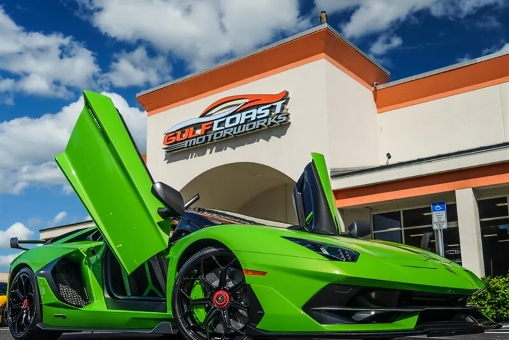 2021 Lamborghini Aventador SVJ photo 1