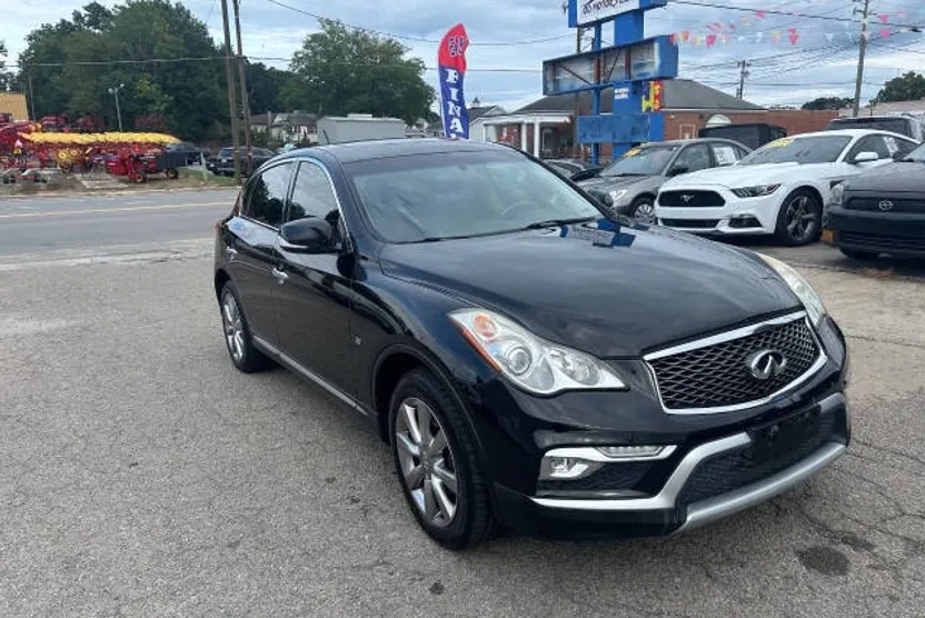 2017 Infiniti QX50 Base photo 1