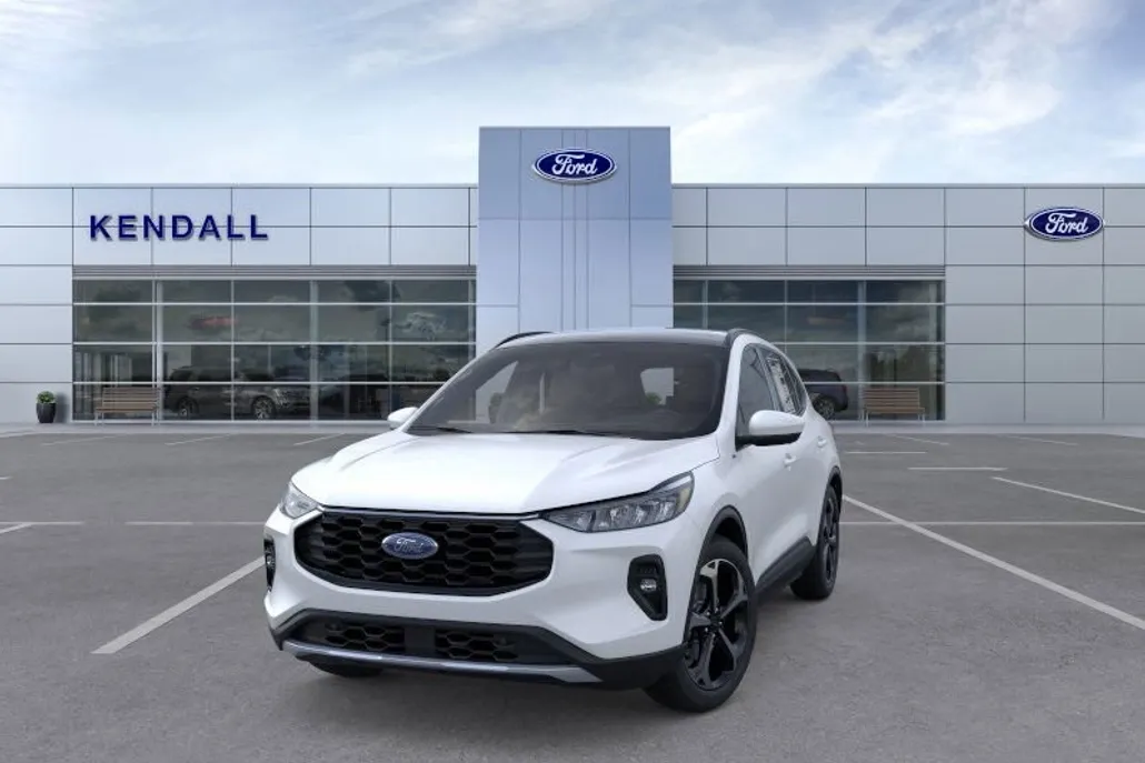 2025 Ford Escape ST-Line Select photo 1