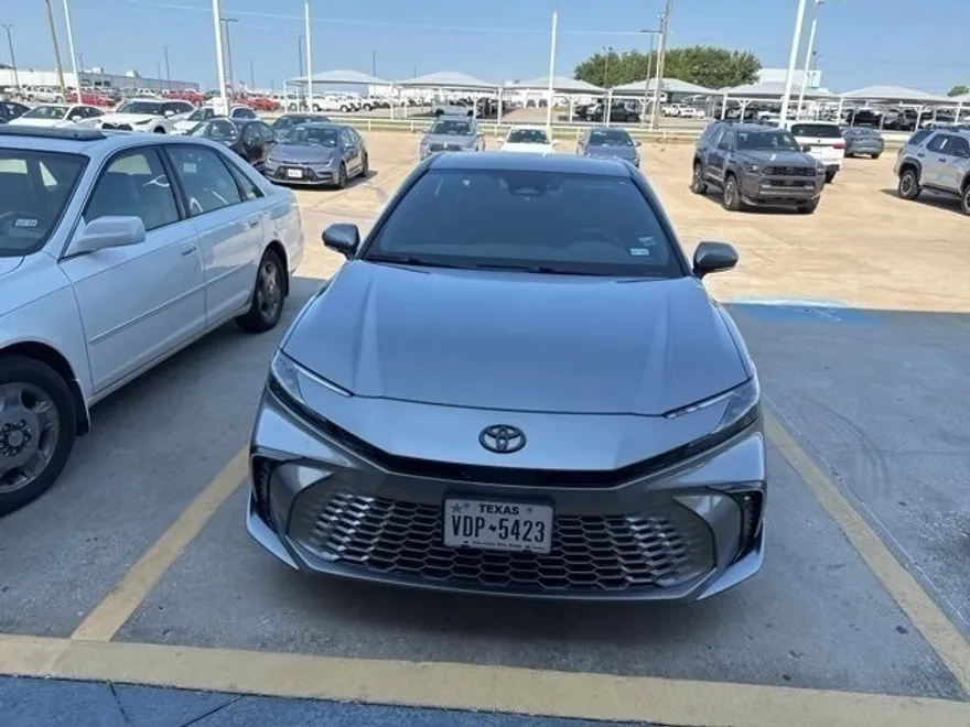 2025 Toyota Camry XSE photo 1