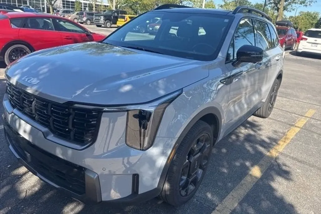 2024 Kia Sorento X-Line SX photo 1