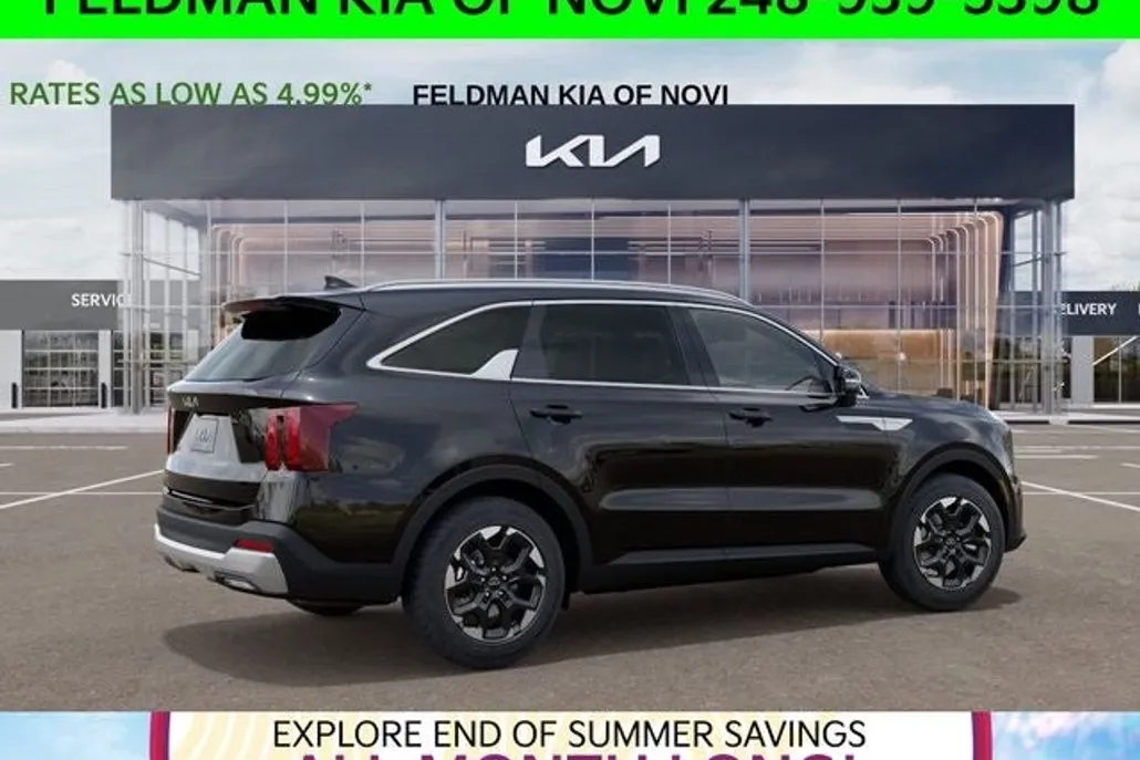 2025 Kia Sorento S photo 1
