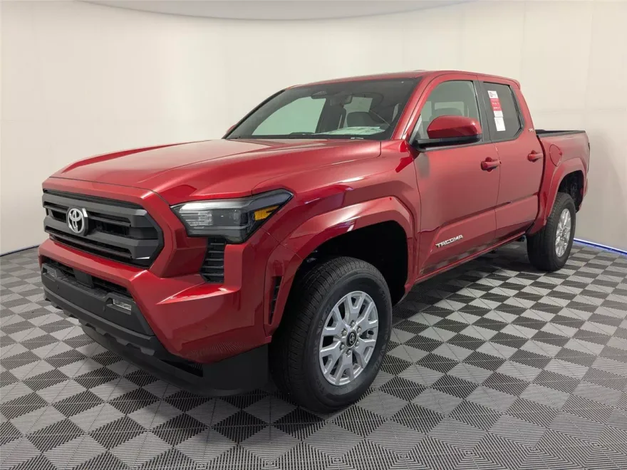 2025 Toyota Tacoma SR5 photo 1