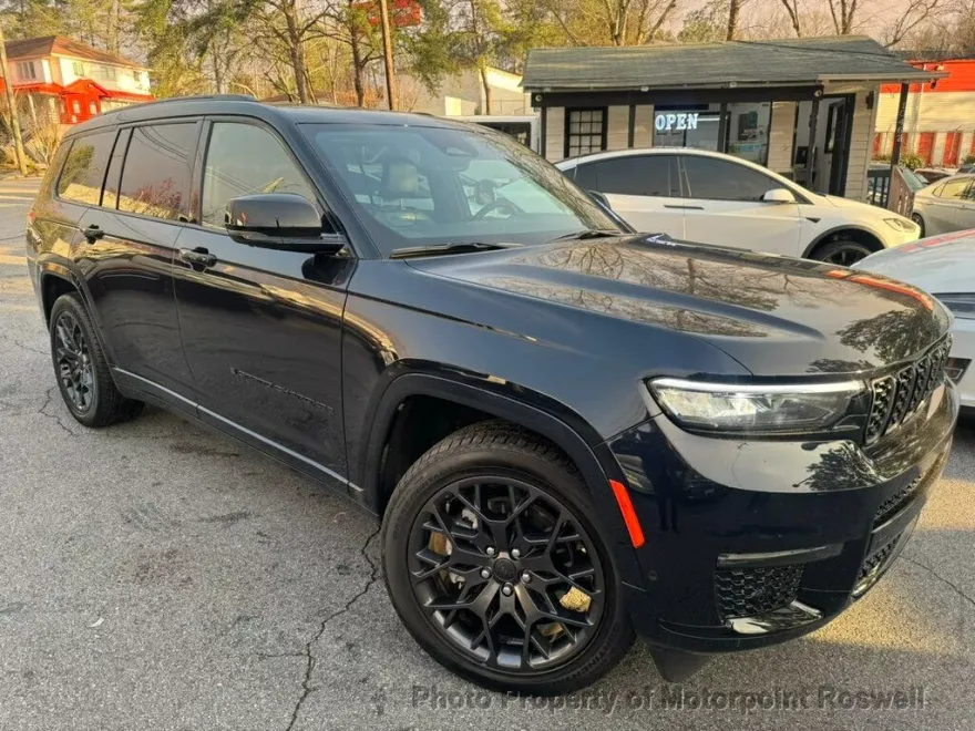 2024 Jeep Grand Cherokee L Summit Reserve photo 1